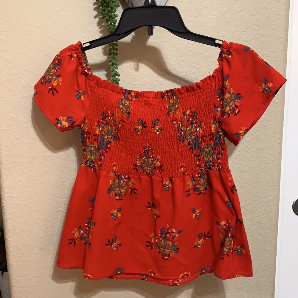 CHIFFON Red Floral Top